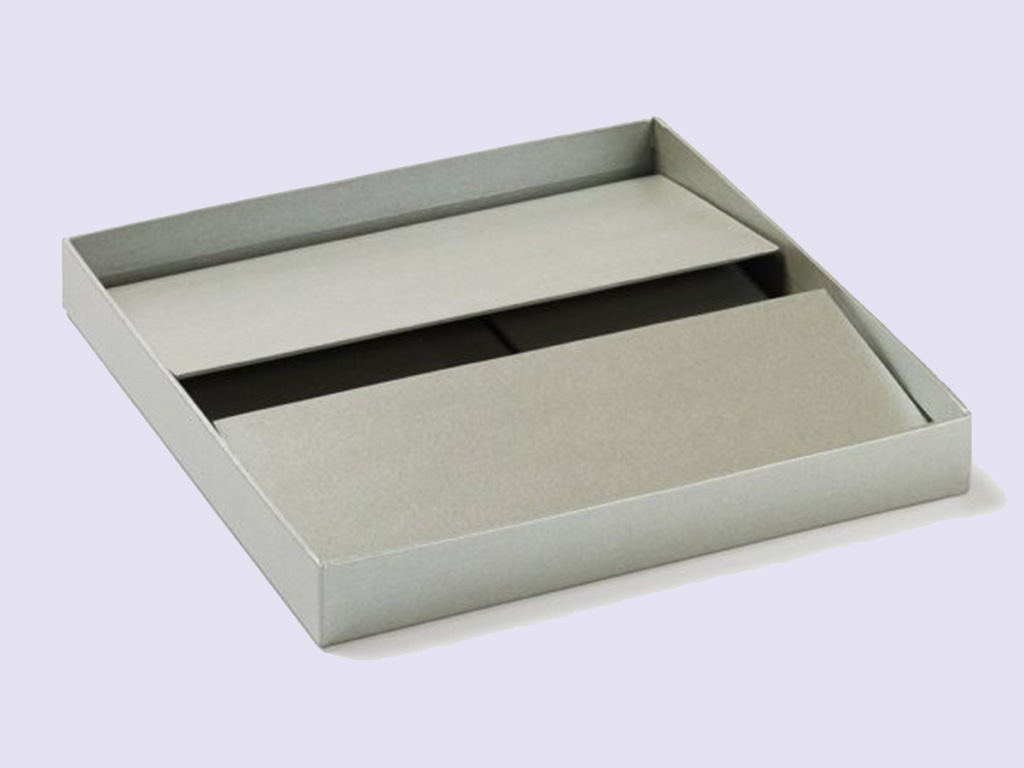 Silver Medium Lift Off Lid Folding Gift Boxes - Image 4